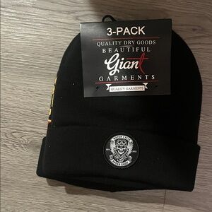 Beautiful giant Beanie 3-Pack